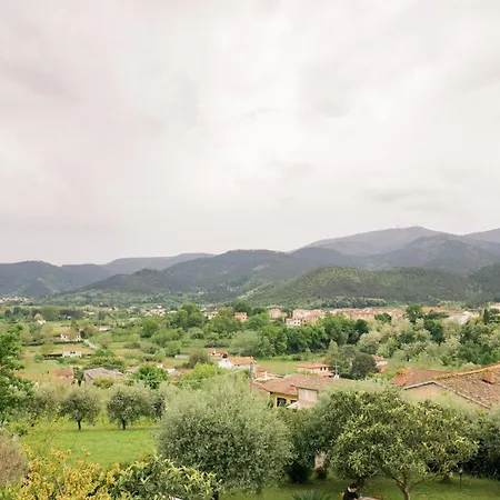 Tuscan Escape Apartment